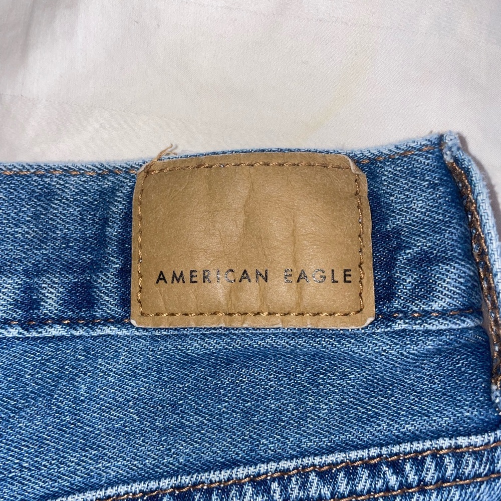 High Rise Ripped Mom Jeans. - Picture 5 of 7